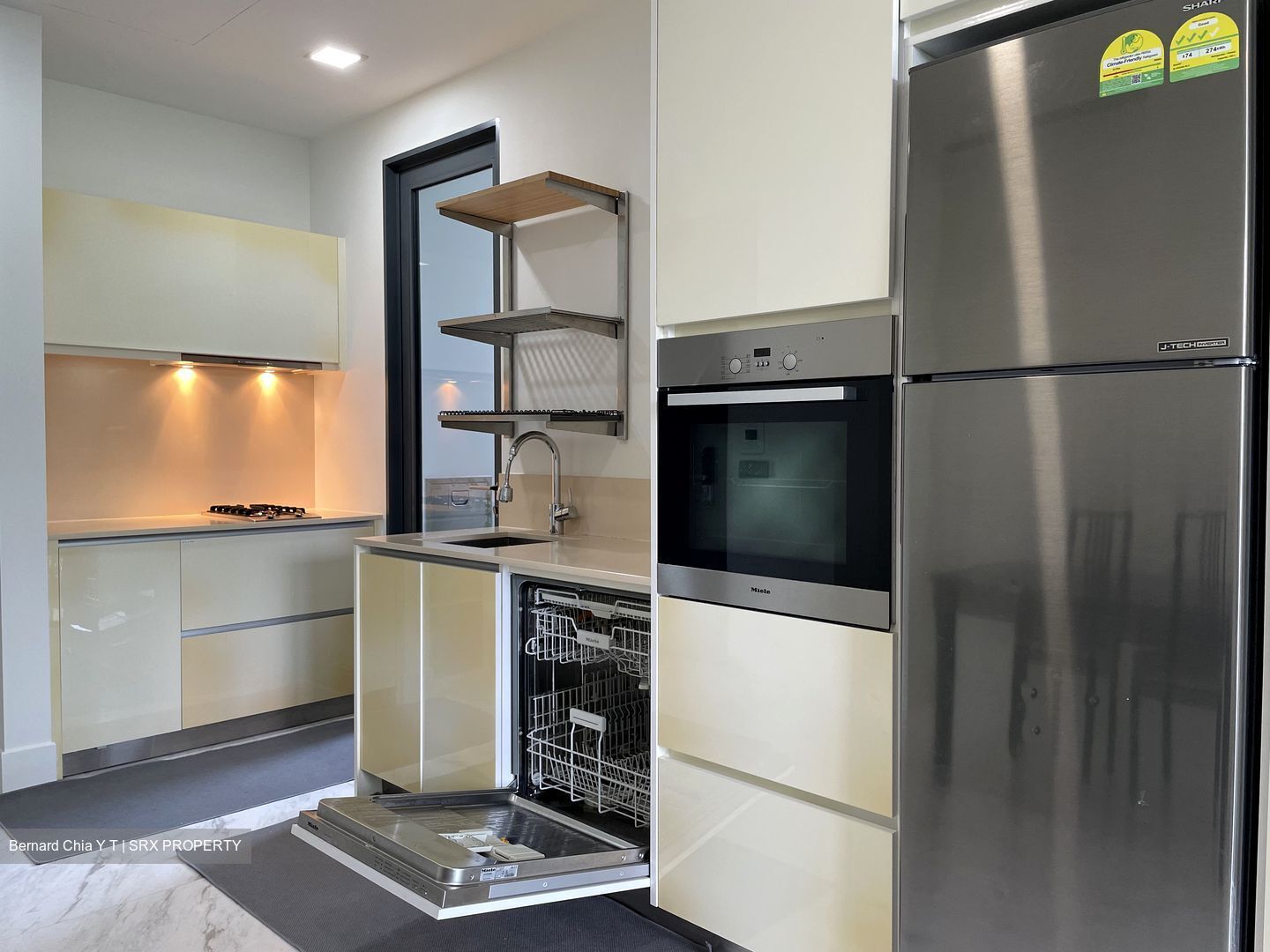 Viva (D11), Condominium #400645361